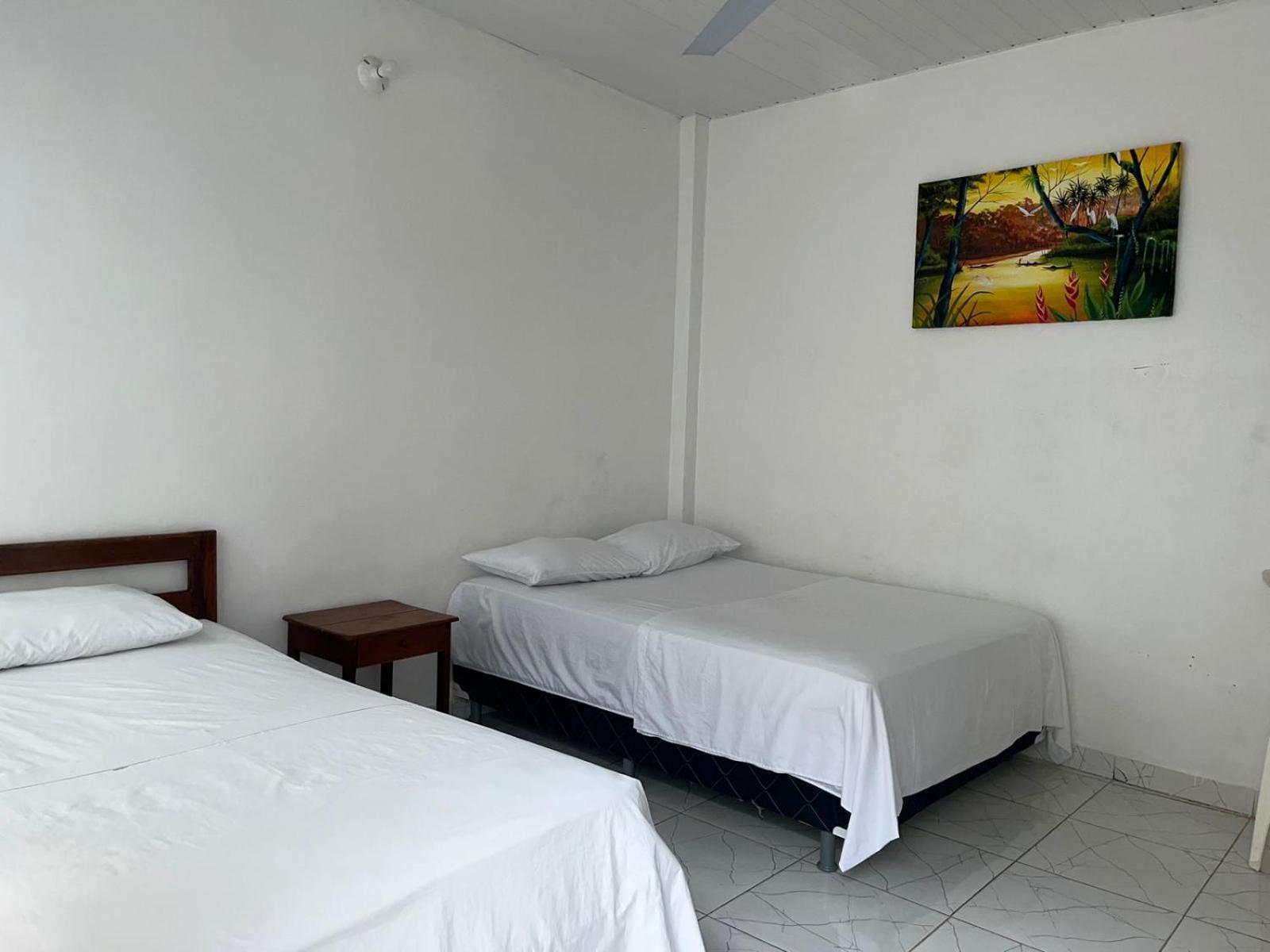 Hotel Heliconias Летисия Экстерьер фото